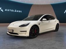 Tesla Model 3 vaihtoauto