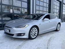 Tesla Model S vaihtoauto