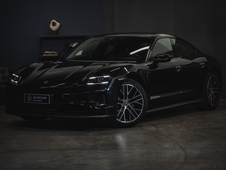 Porsche Taycan vaihtoauto