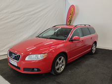 Volvo V70 vaihtoauto