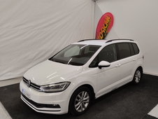 Volkswagen Touran vaihtoauto