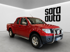 Nissan Navara vaihtoauto