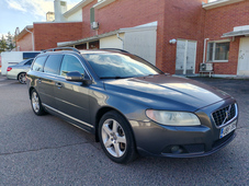 Volvo V70 vaihtoauto
