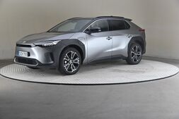 Toyota bZ4X vaihtoauto