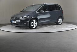 Volkswagen Touran vaihtoauto