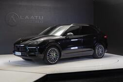 Porsche Cayenne vaihtoauto