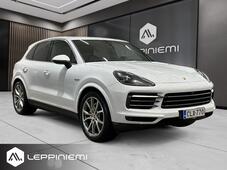 Porsche Cayenne vaihtoauto