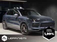 Porsche Cayenne vaihtoauto