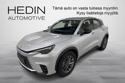 Lexus LBX vaihtoauto