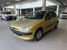 Peugeot 206 vaihtoauto