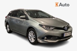 Toyota Auris vaihtoauto