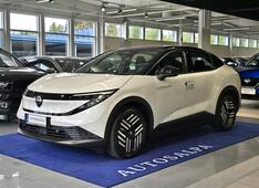 Nissan Leaf vaihtoauto