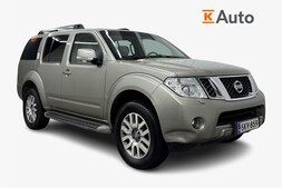 Nissan Pathfinder vaihtoauto