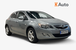 Opel Astra vaihtoauto