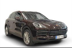 Porsche Cayenne vaihtoauto