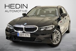 BMW 320 vaihtoauto