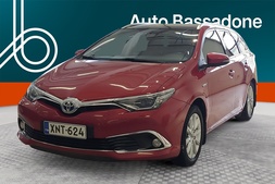 Toyota Auris vaihtoauto