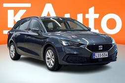 SEAT Leon Sportstourer vaihtoauto
