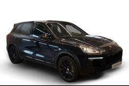 Porsche Cayenne vaihtoauto