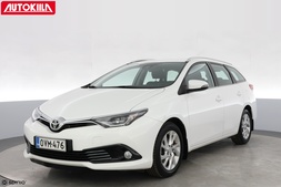 Toyota Auris vaihtoauto