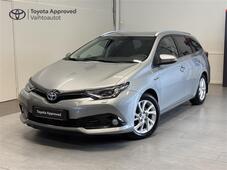 Toyota Auris vaihtoauto