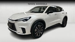 Lexus LBX vaihtoauto