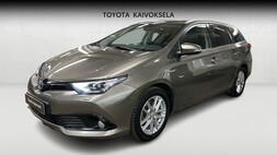 Toyota Auris vaihtoauto