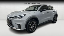 Lexus LBX vaihtoauto