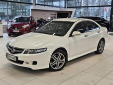 Honda Accord vaihtoauto