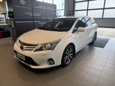 Toyota Avensis vaihtoauto