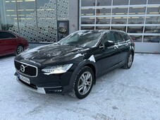 Volvo V90 Cross Country vaihtoauto