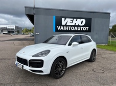 Porsche Cayenne vaihtoauto