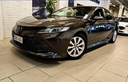 Toyota Camry vaihtoauto