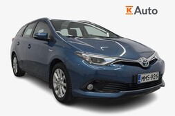 Toyota Auris vaihtoauto