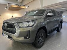 Toyota Hilux vaihtoauto