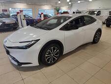 Toyota Prius Plug-in vaihtoauto
