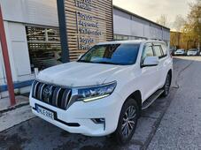 Toyota Land Cruiser vaihtoauto