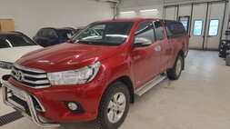 Toyota Hilux vaihtoauto
