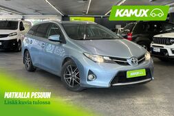 Toyota Auris vaihtoauto