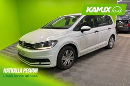 Volkswagen Touran vaihtoauto