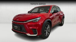 Lexus LBX vaihtoauto