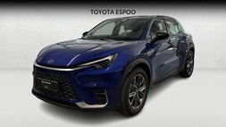 Lexus LBX vaihtoauto