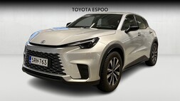 Lexus LBX vaihtoauto