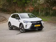 Koeajo: Tuttu auto uusissa vaatteissa - Mitsubishi Grandis yllättää hybridivoimalla