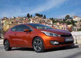 Autoesittely Kia pro_cee’d 2013