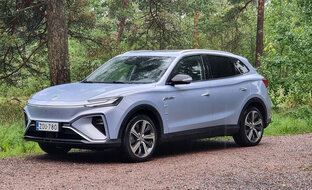 Koeajo: MG Marvel R - Hyvä auto, huono tietokone
