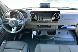 heti ajoon Mercedes-Benz Sprinter