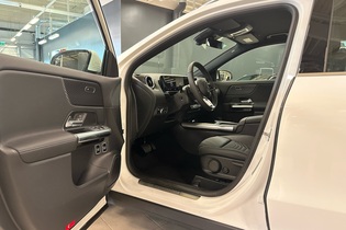 heti ajoon Mercedes-Benz GLA