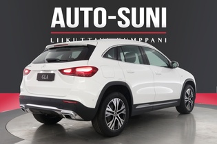 heti ajoon Mercedes-Benz GLA