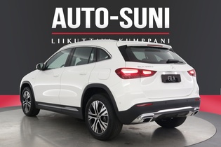 heti ajoon Mercedes-Benz GLA